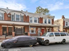 featured image of 1928 E Cambria St