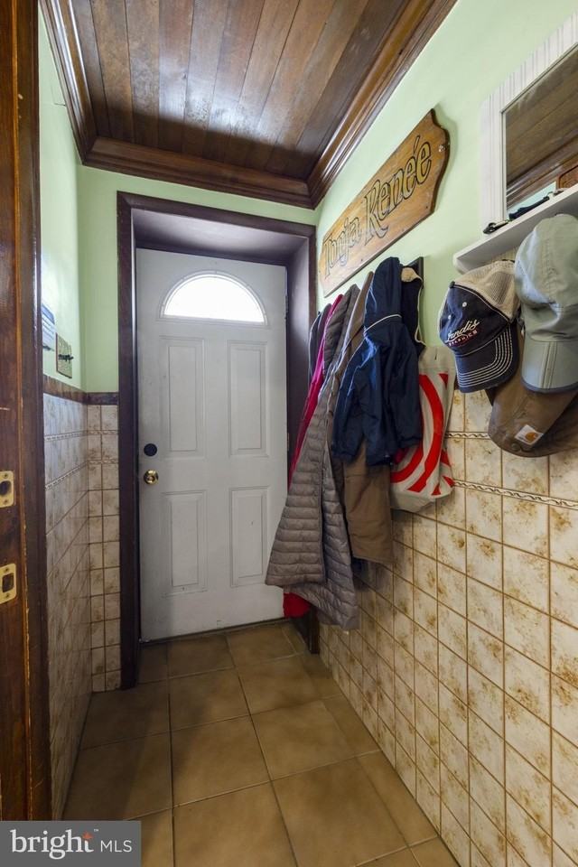 3285 Chatham St - Photo 4 of 32