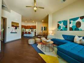 1831 Apache Boulevard - Photo 1 of 1