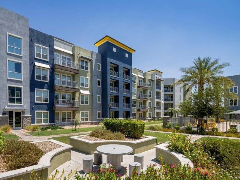 1831 E Apache Blvd - Photo 6 of 28