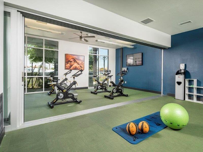 1831 E Apache Blvd - Photo 6 of 28