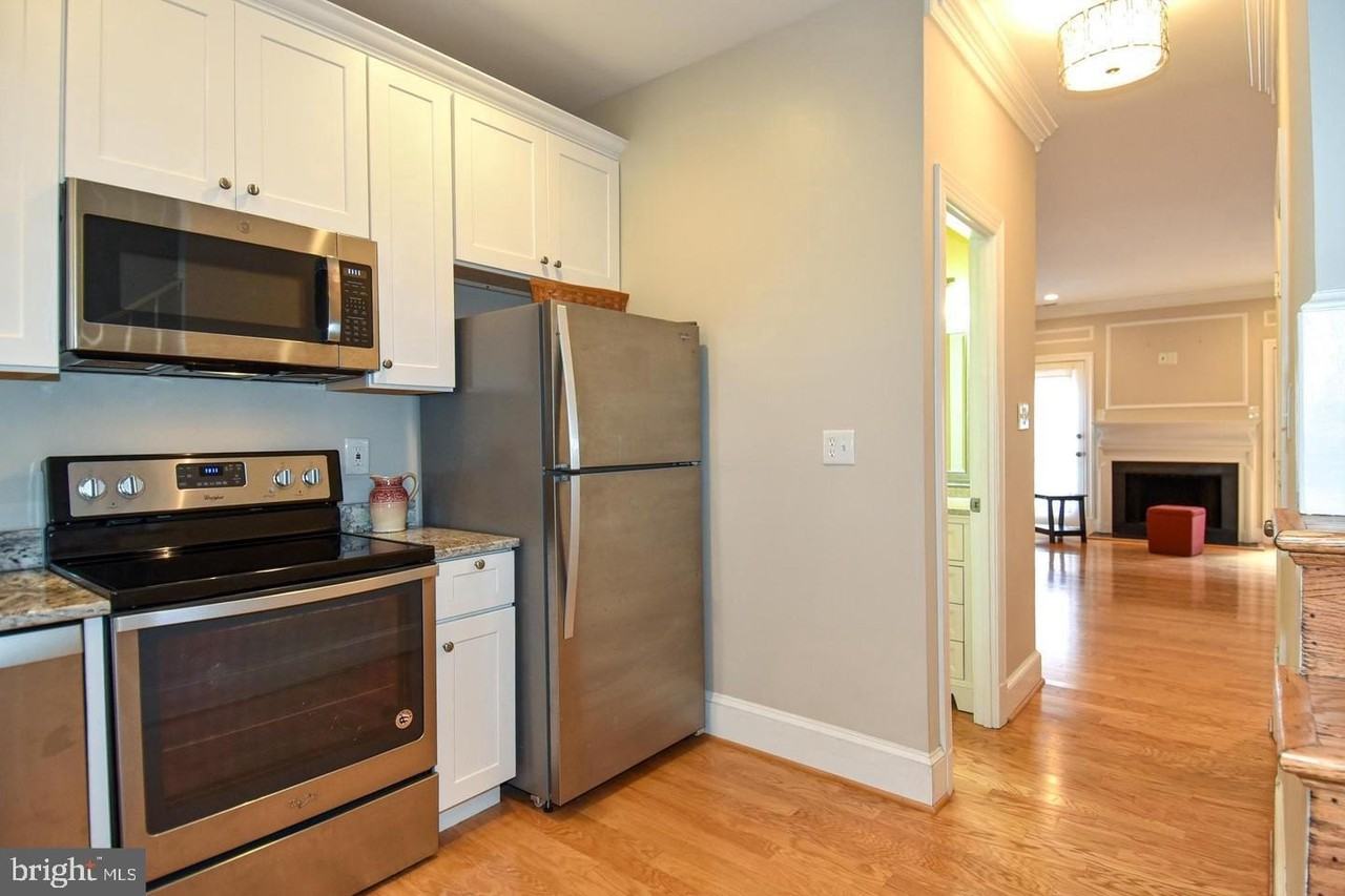 515 Tobacco Quay - Photo 6 of 35