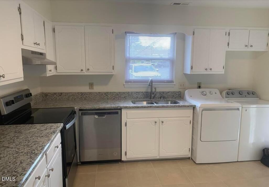 1220 Manassas Court #B - Photo 3 of 14