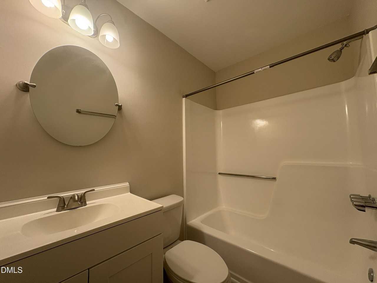 1901 Tischer Rd Apt B #B - Photo 6 of 14