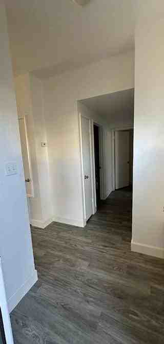 1600 West 12th Street - Photo 3 of 10