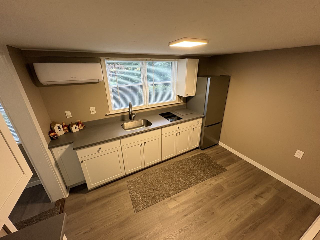 1131 Smithtown Avenue - Photo 4 of 9