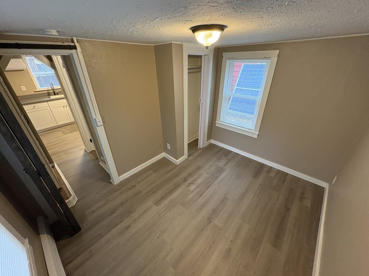 1131 Smithtown Avenue - Photo 3 of 9