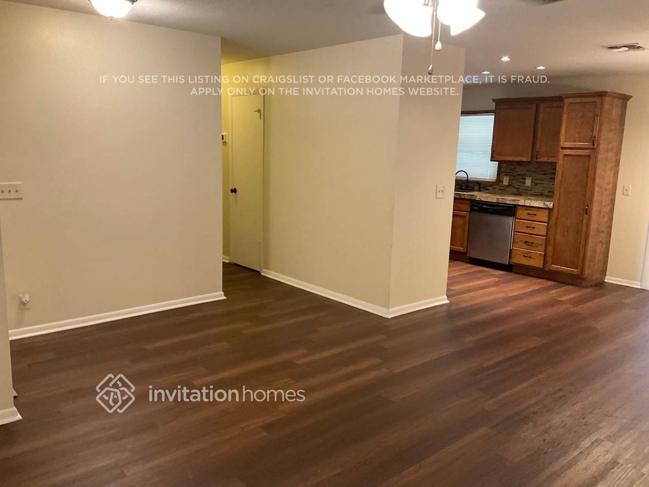 8 Caswell Dr - Photo 4 of 17