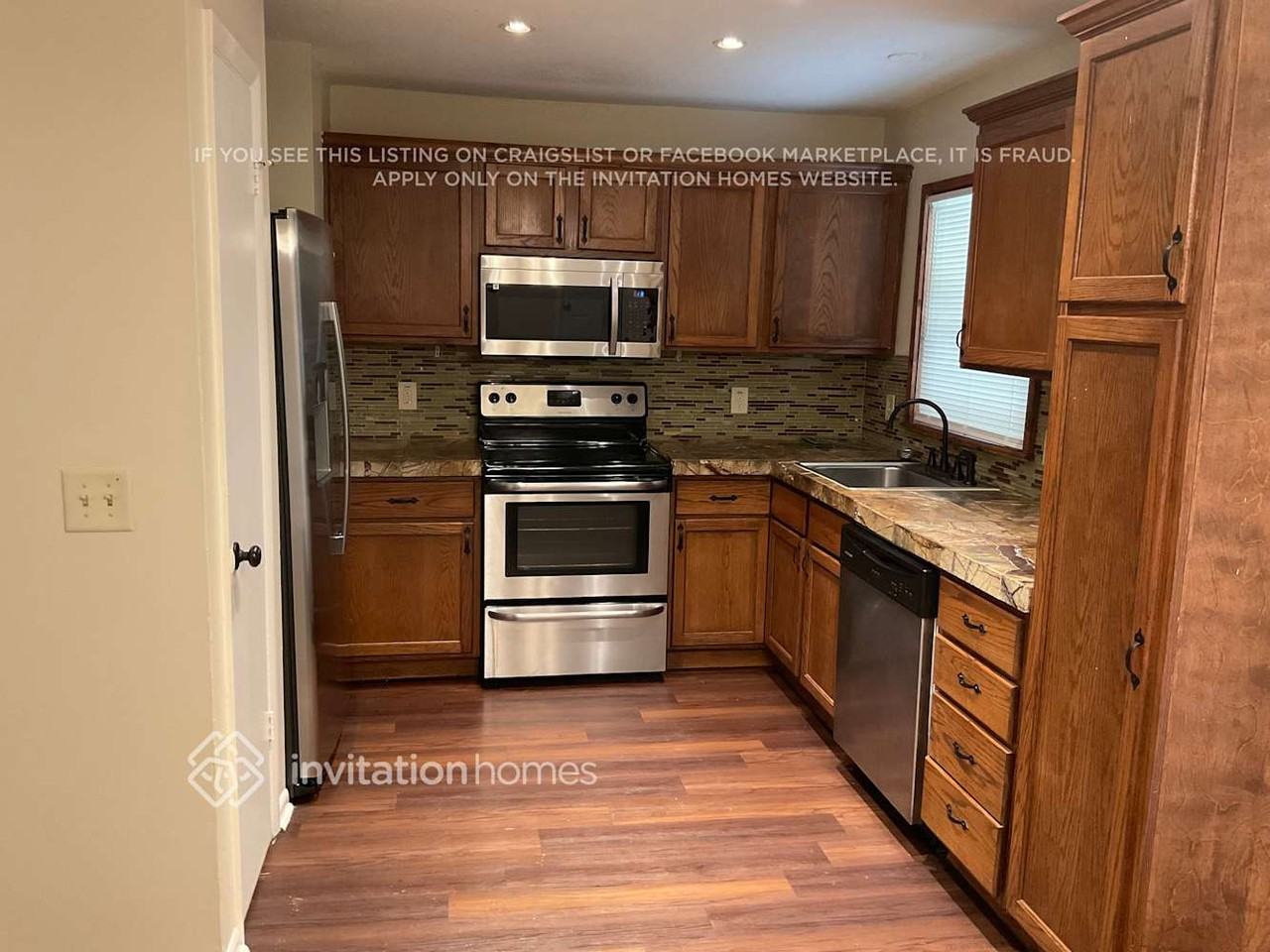 8 Caswell Dr - Photo 5 of 17