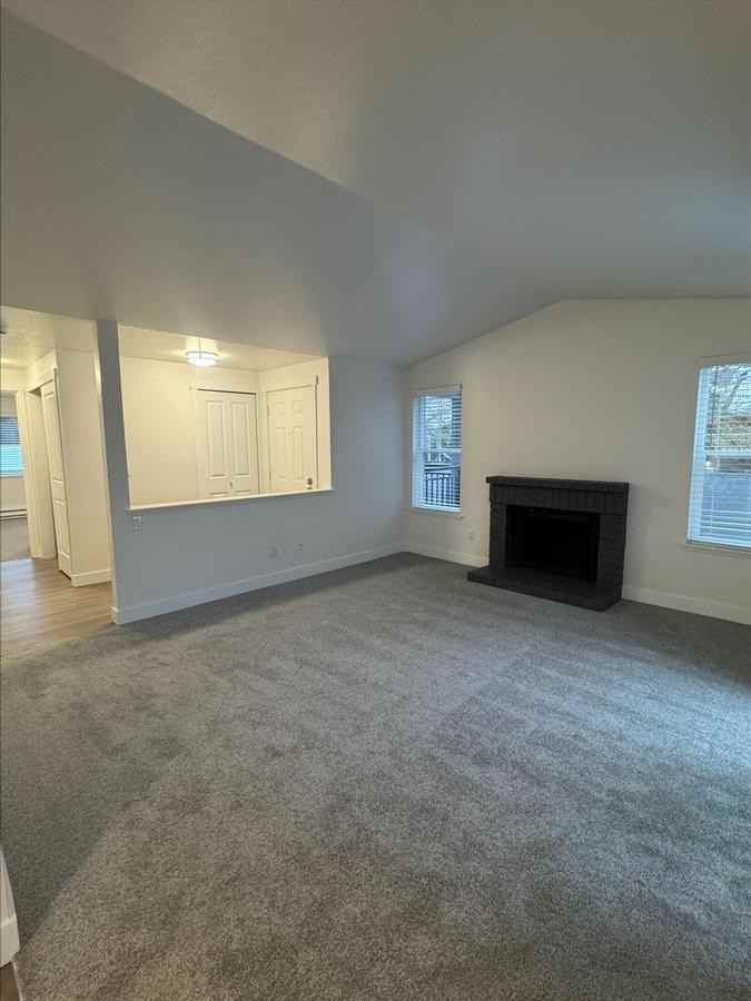18463 Blueberry Ln - Photo 4 of 26