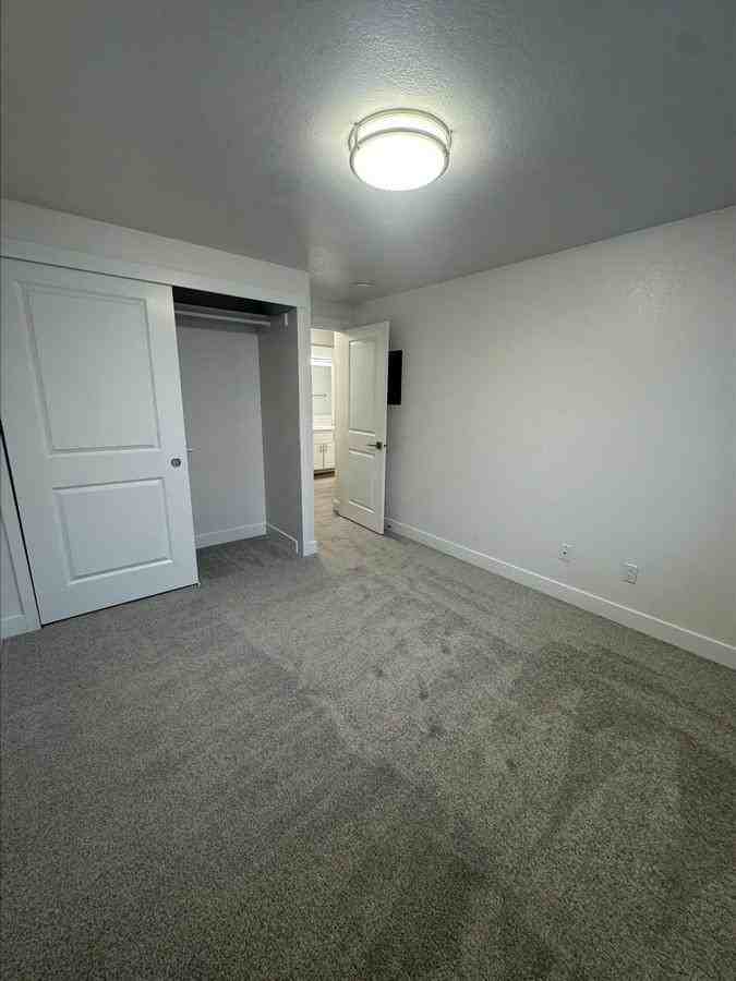 18463 Blueberry Ln - Photo 2 of 26