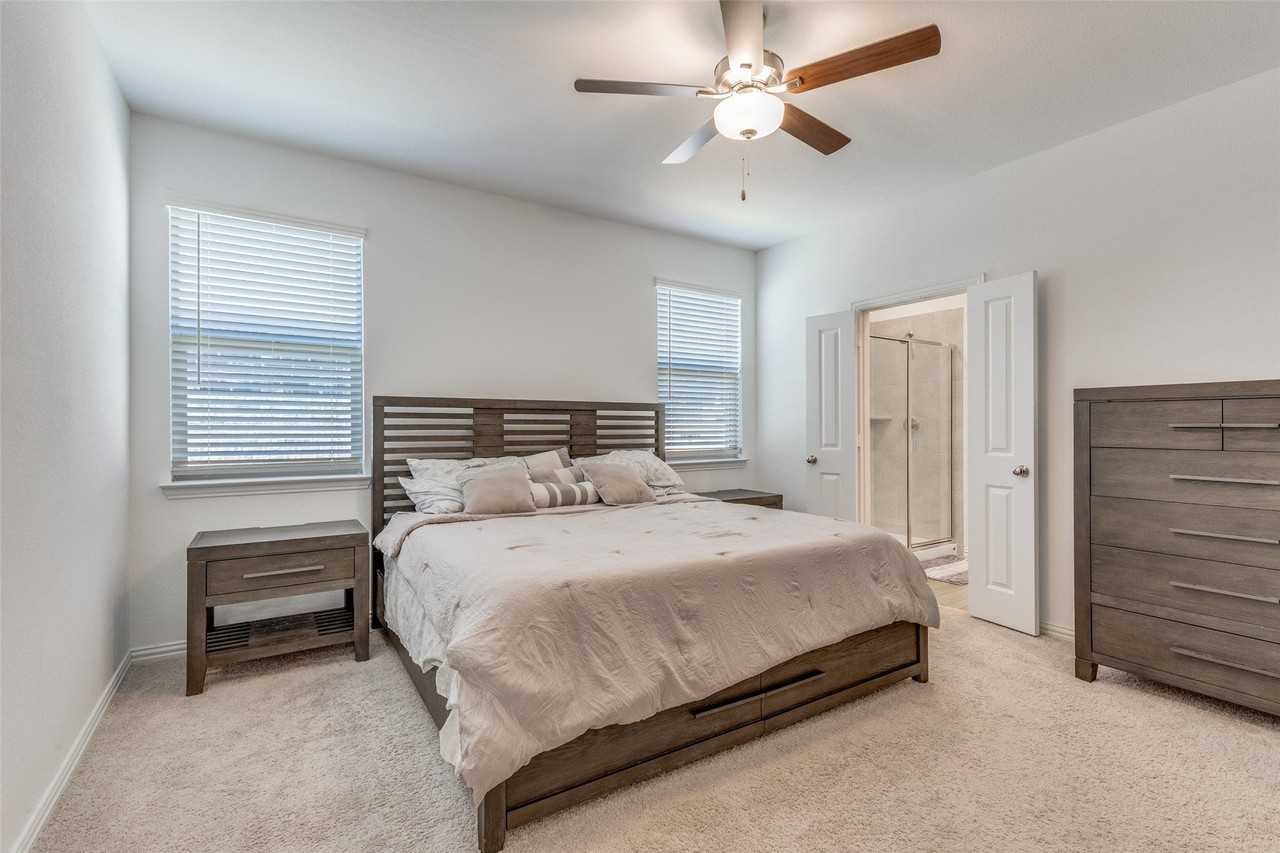 2536 Goodrich Rd - Photo 7 of 13