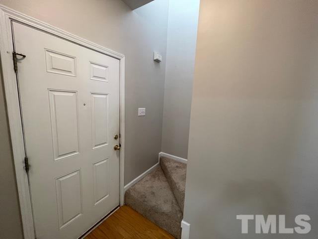 1007 Willowedge Court - Photo 3 of 21