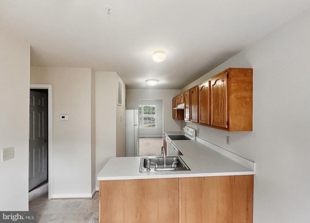 3607 Harbor Rd - Photo 4 of 27