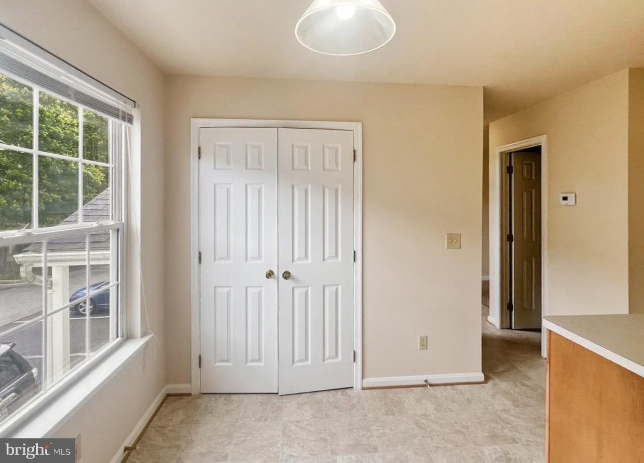 3607 Harbor Rd - Photo 5 of 27