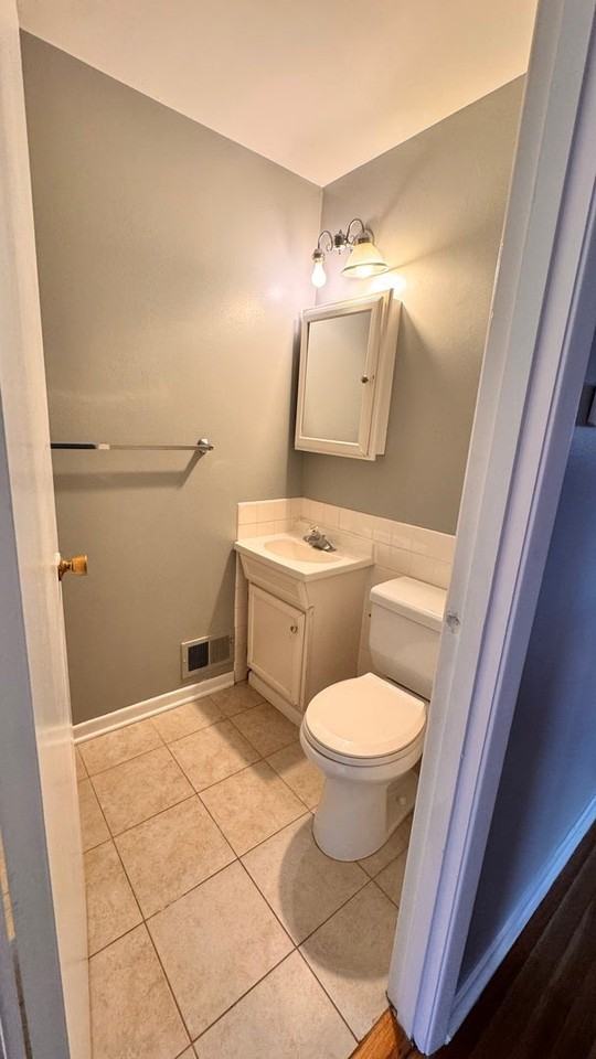 8939 N Wisner St - Photo 5 of 18