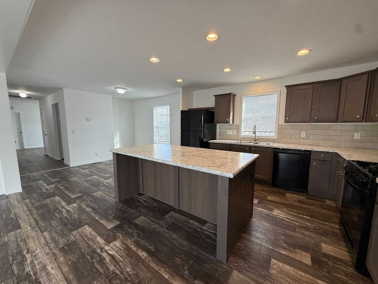 12491 Saint Andrew Ct #298 - Photo 6 of 40