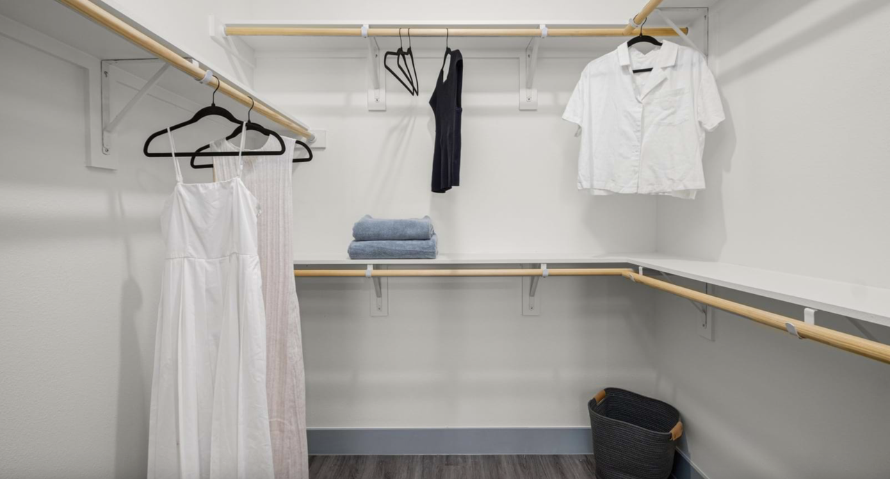 7950 Burnet Road - Photo 7 of 14