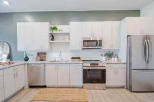 79 Pond St - Photo 1 of 1