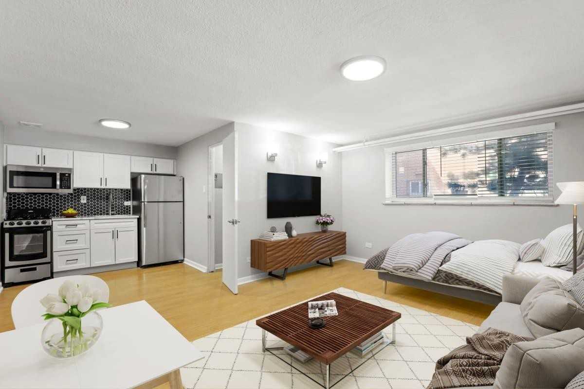 1355 N Pearl St - Photo 5 of 18