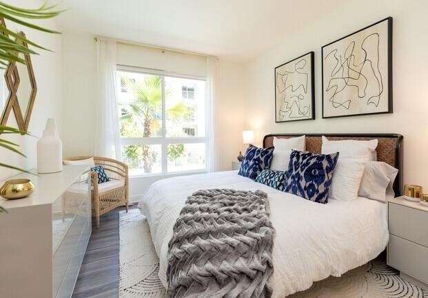 1331 N Cahuenga Blvd