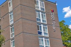 featured image of 3190 W 14th Ave