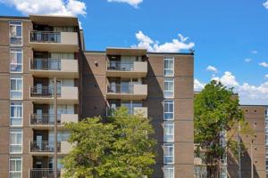 featured image of 3190 W 14th Ave