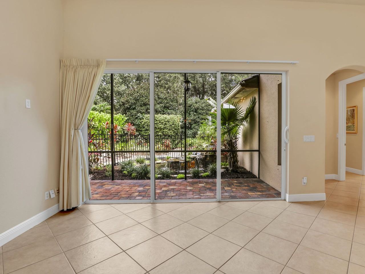 19688 Casa Verde Way - Photo 7 of 43