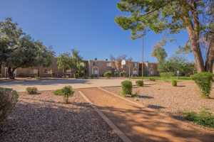 featured image of 2000 E Roger Rd