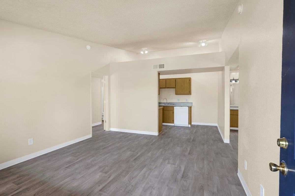 3201 E Fort Lowell Rd - Photo 6 of 26