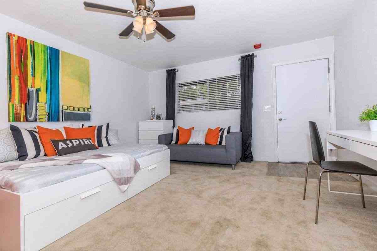 3636 N Campbell Ave - Photo 2 of 30