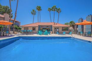 8215 N Oracle Rd - Photo 1 of 1