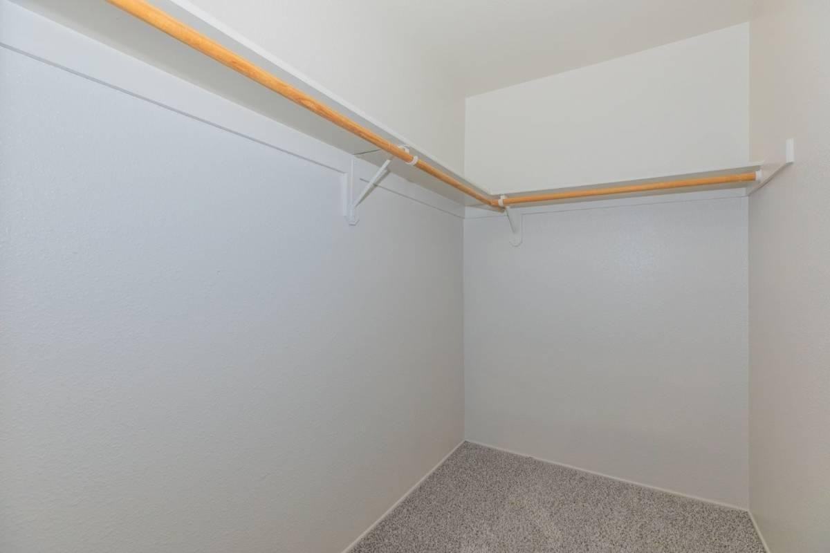 8215 North Oracle Road - Photo 5 of 31