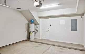 201 S Stone Ave - Photo 1 of 1
