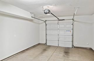 201 S Stone Ave - Photo 1 of 1