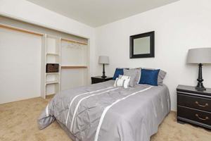 featured image of 1800 S Pantano Rd