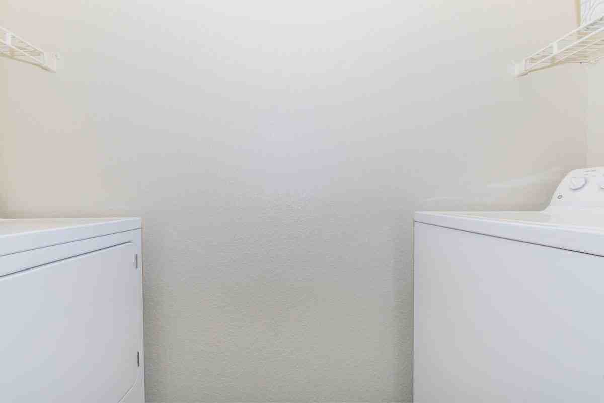 850 East Wetmore Road - Photo 3 of 22