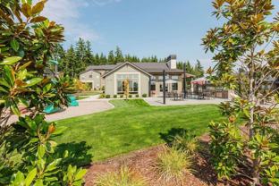 700 NW Advance Dr - Photo 1 of 1