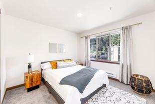 700 NW Advance Dr - Photo 1 of 1