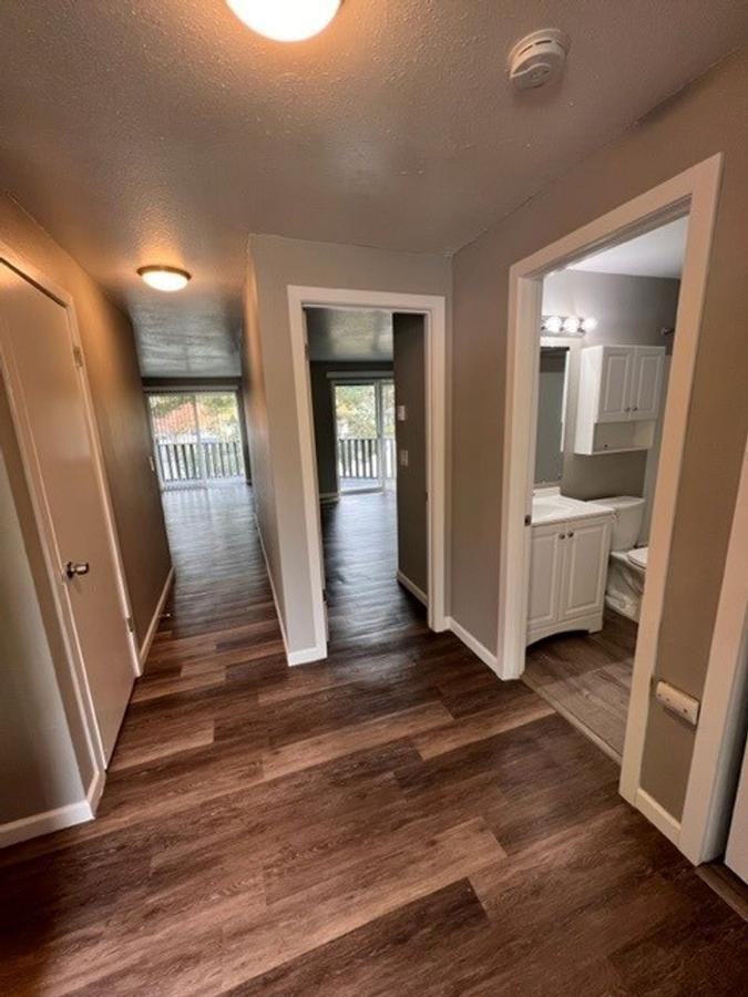 19310 4th Ave Ne - Photo 4 of 18