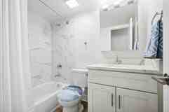 200 Meadowbrook Dr - Photo 1 of 1