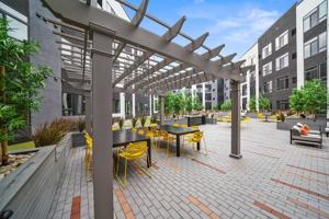 featured image of 117 S Broad St