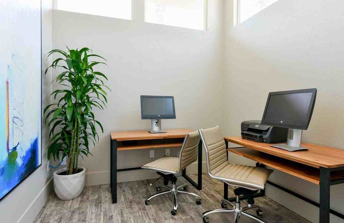 3700 Navaho Dr - Photo 7 of 24