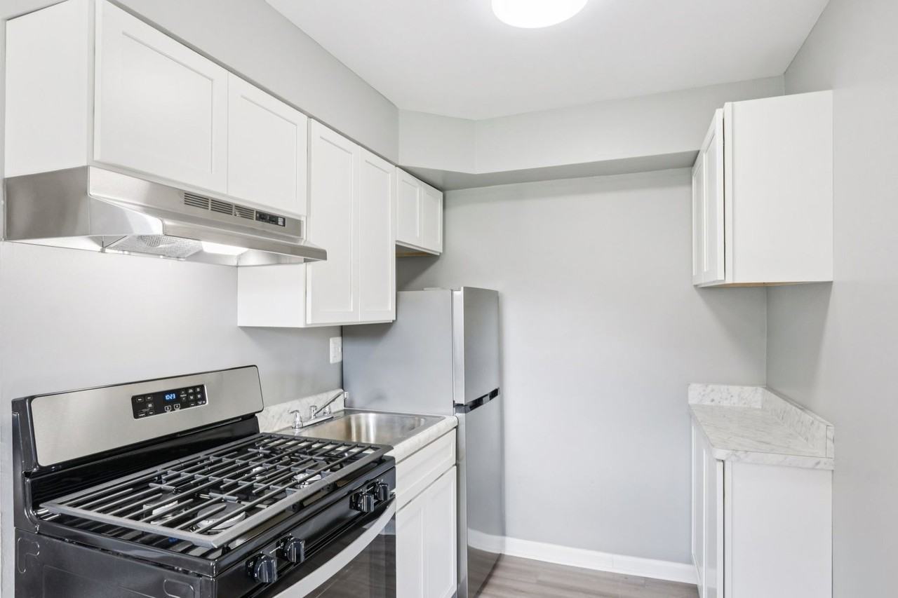 Cedar Court apartments - Photo 4 of 23