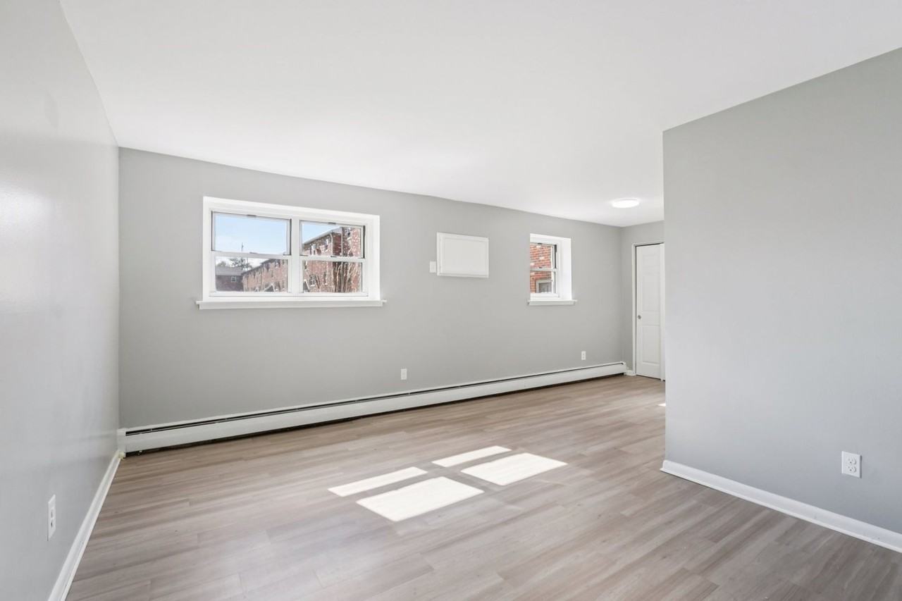 Cedar Court apartments - Photo 5 of 23