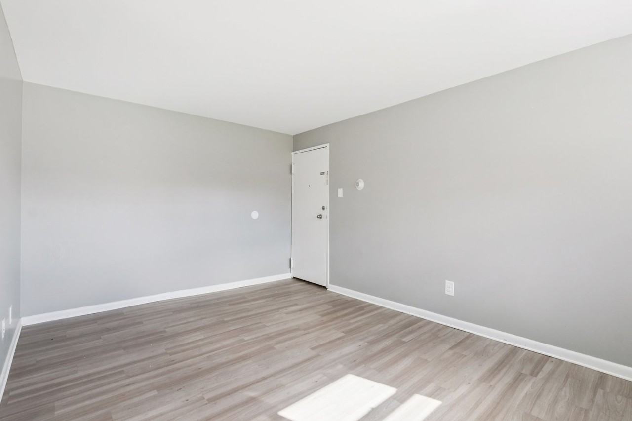 Cedar Court apartments - Photo 6 of 23