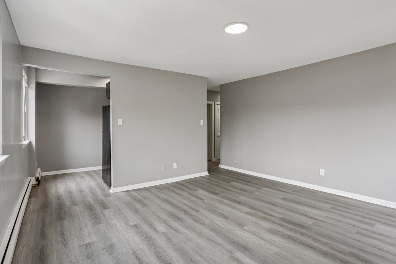 Mandela Apartments - Photo 5 of 43