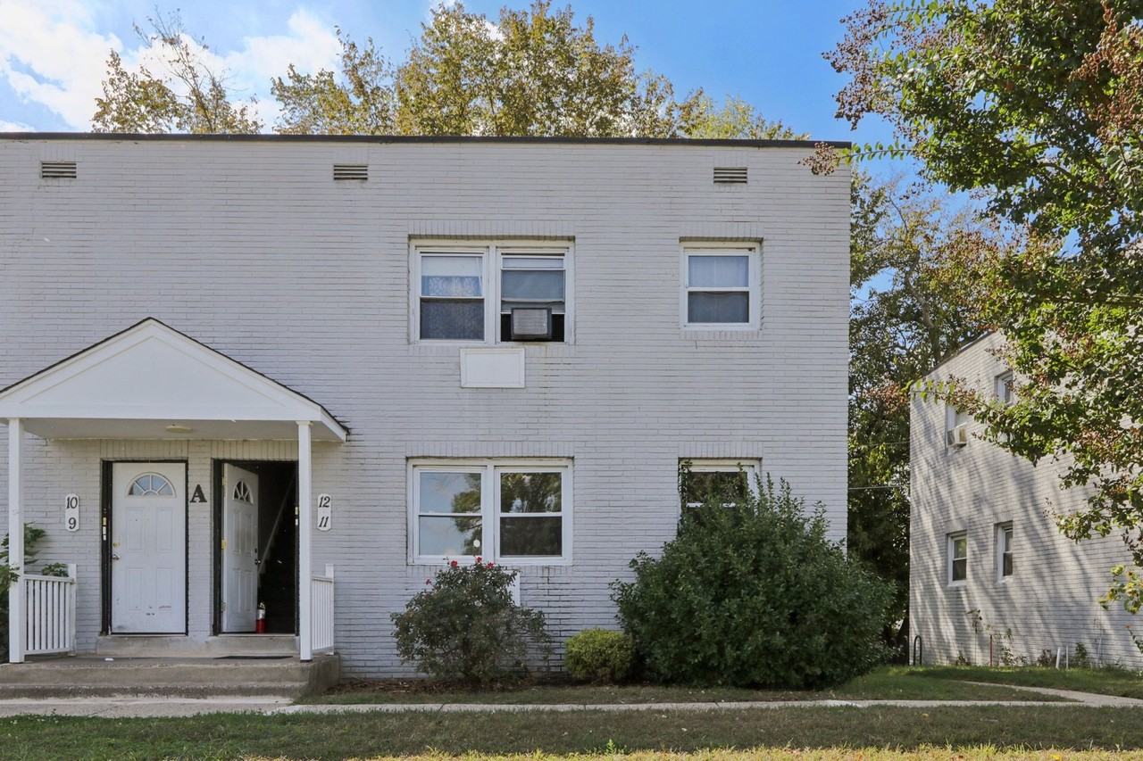 Blackwood Gardens - Photo 2 of 50