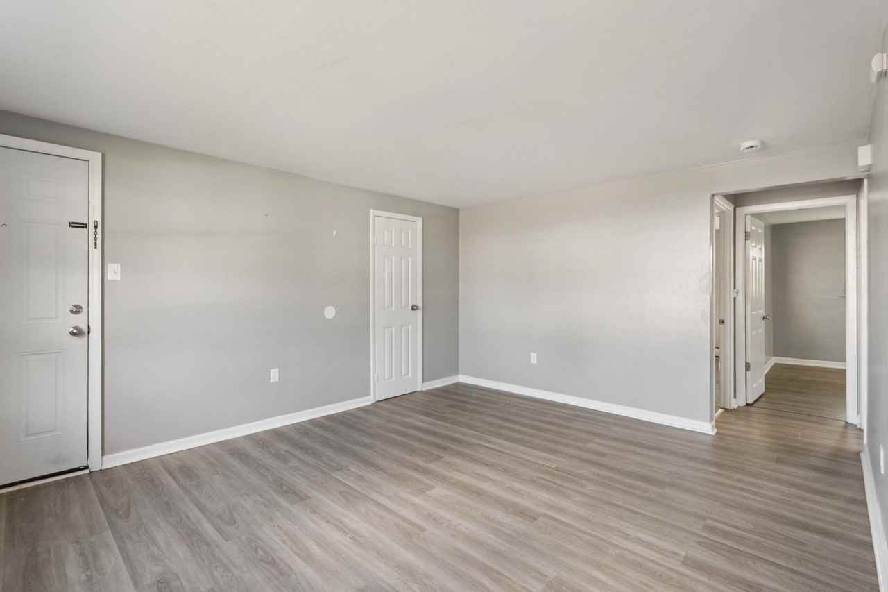 Blackwood Gardens - Photo 7 of 50