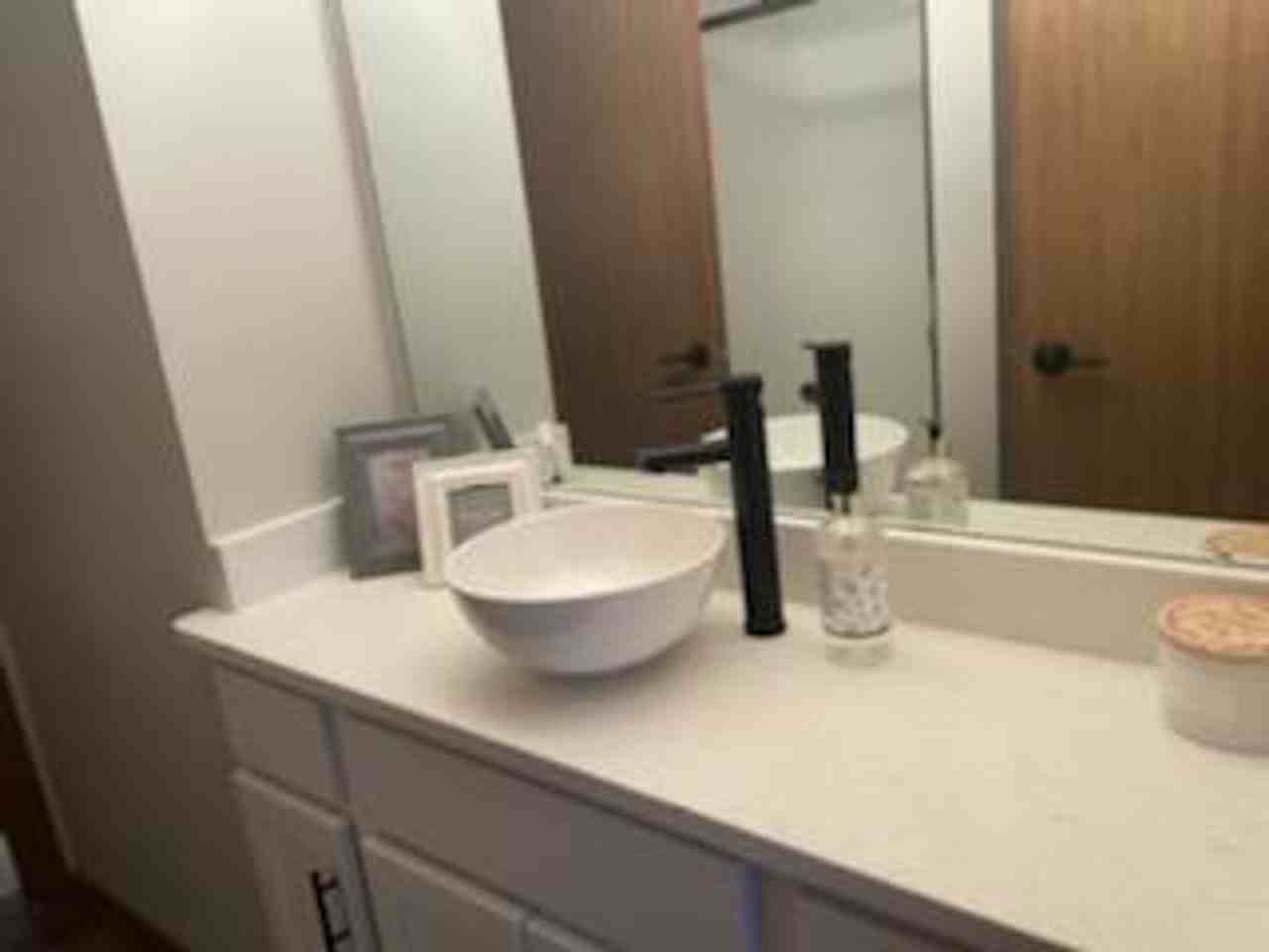 Shady Lane Apartments - Photo 7 of 29